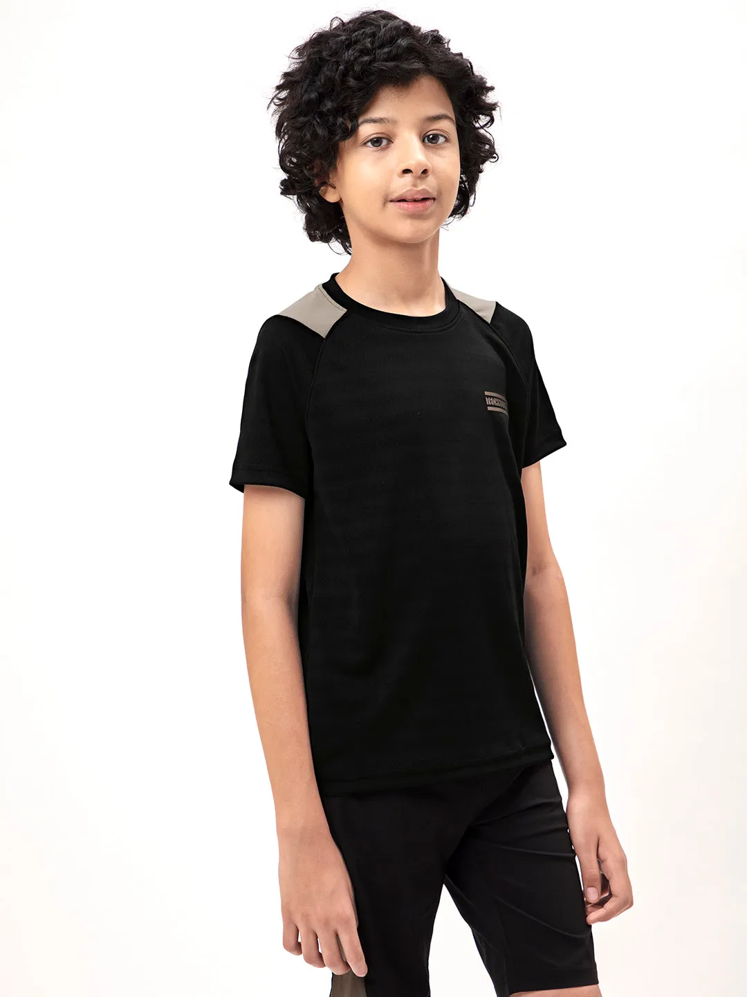 Boys Colorblock Slim Fit Crew Neck T-shirt with TECHNO COOL 