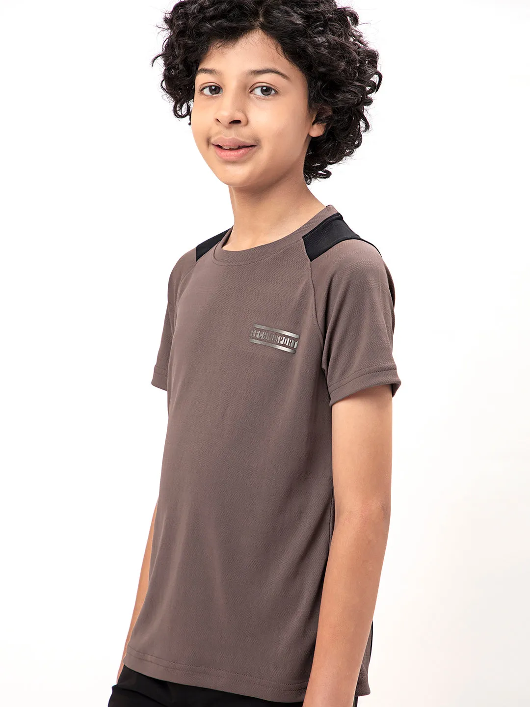 Boys Colorblock Slim Fit Crew Neck T-shirt with TECHNO COOL 