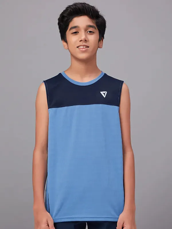 Boys Colorblock Slim Fit Crew Neck T-shirt with TECHNO GUARD