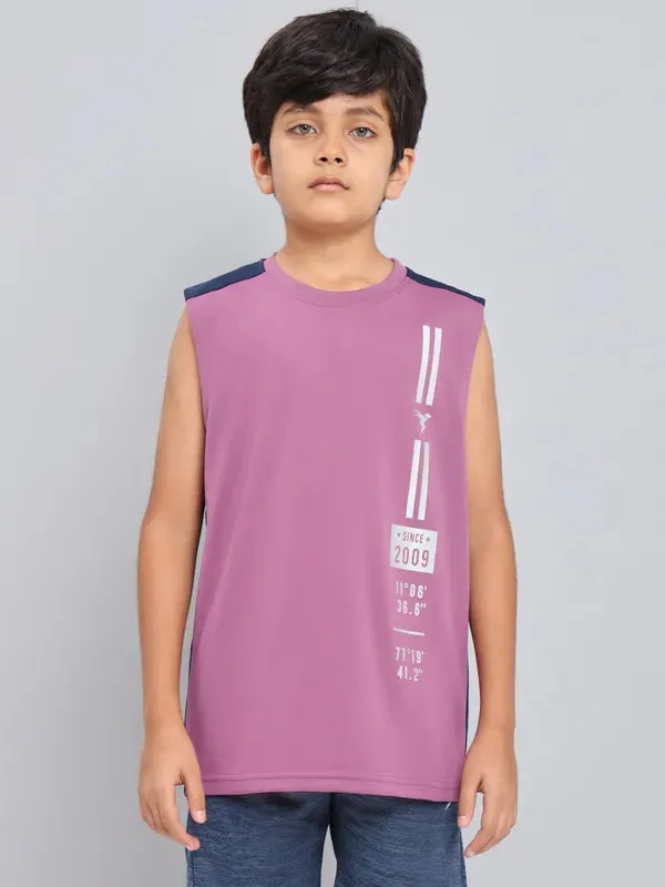 Boys Printed Slim Fit Crew Neck T-shirt with TECHNO GUARD