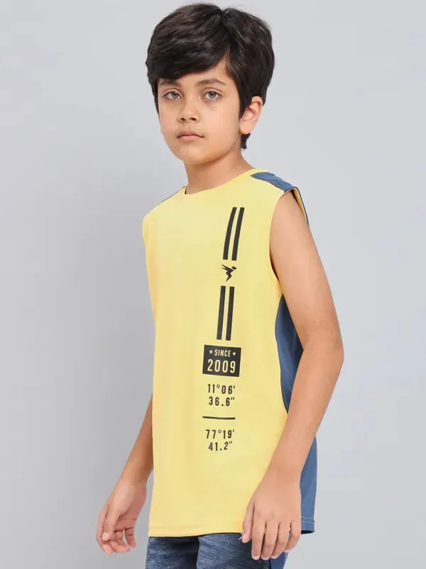 Boys Printed Slim Fit Crew Neck T-shirt with TECHNO GUARD