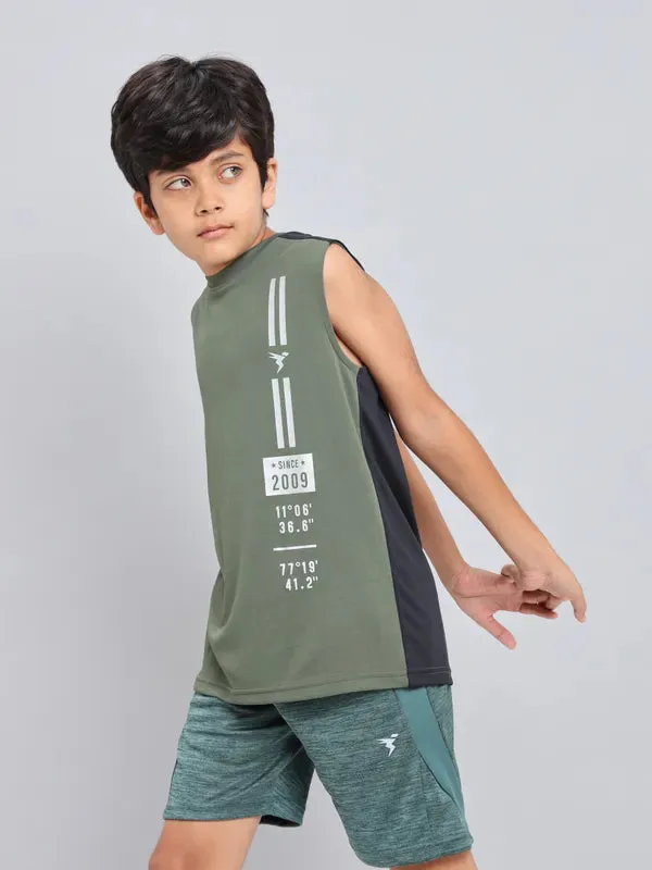 Boys Printed Slim Fit Crew Neck T-shirt with TECHNO GUARD