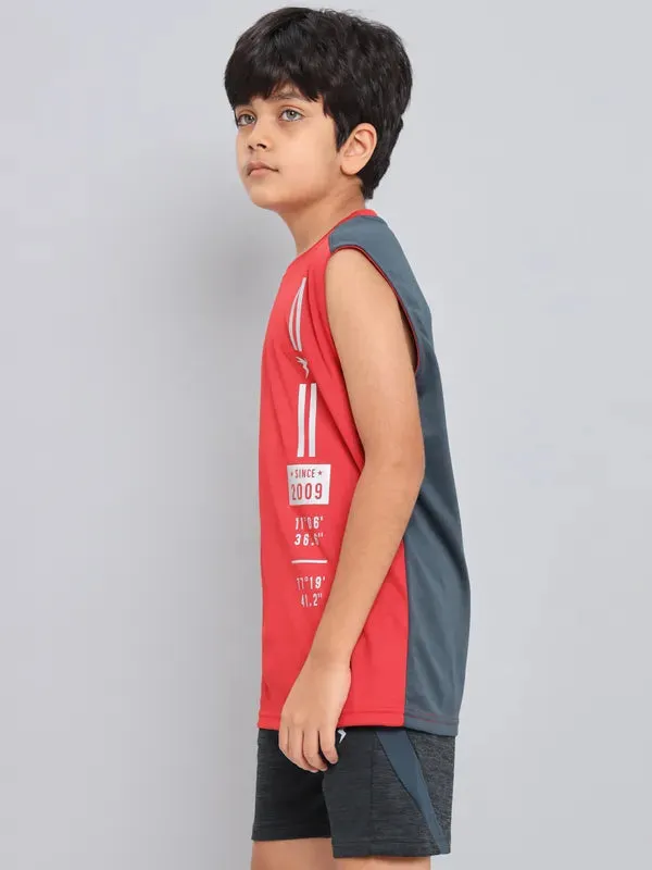 Boys Printed Slim Fit Crew Neck T-shirt with TECHNO GUARD