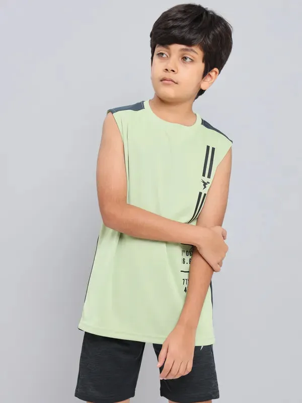 Boys Printed Slim Fit Crew Neck T-shirt with TECHNO GUARD