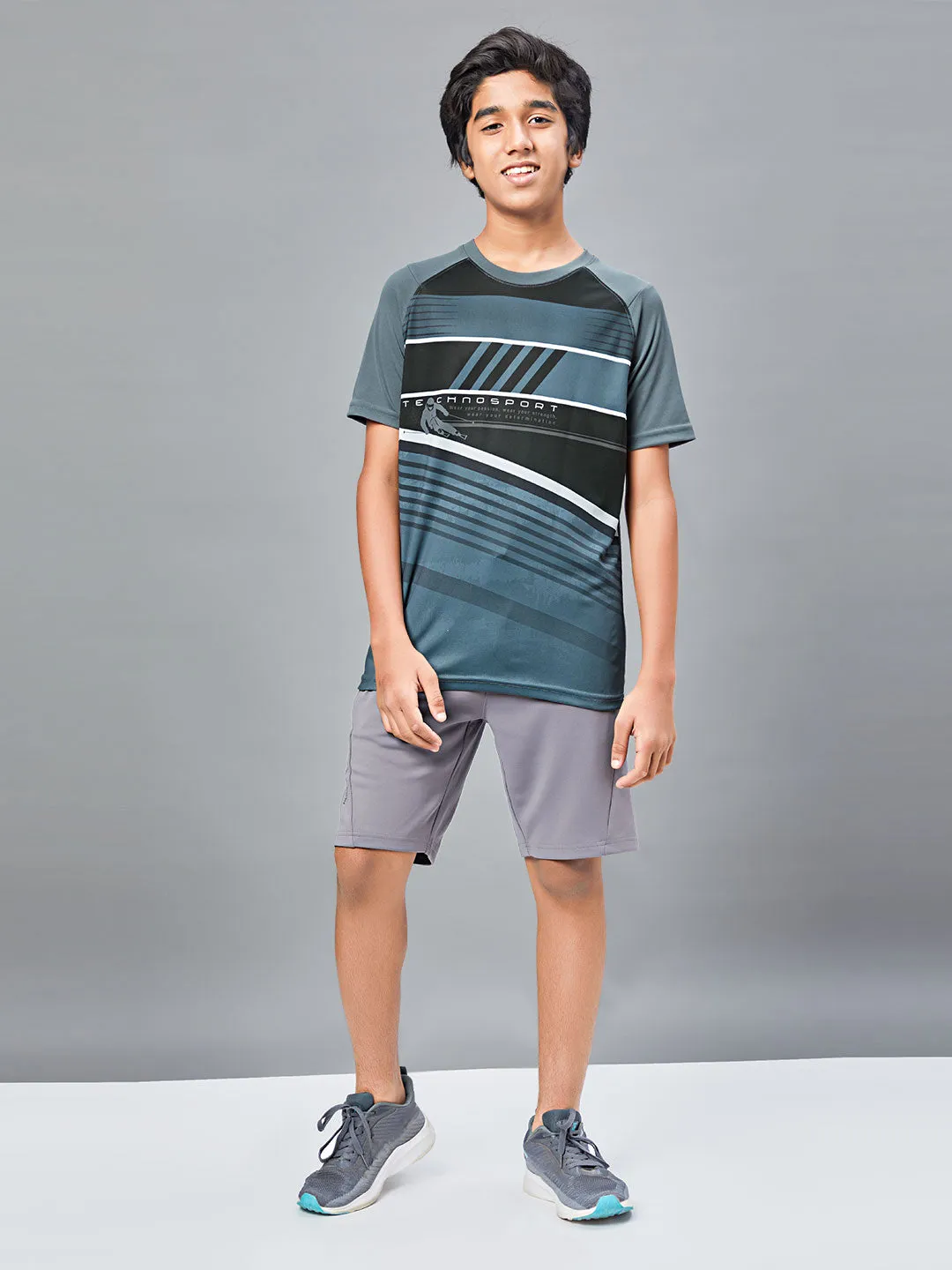 Boys Printed Slim Fit Crew Neck T-shirt with TECHNOLITE