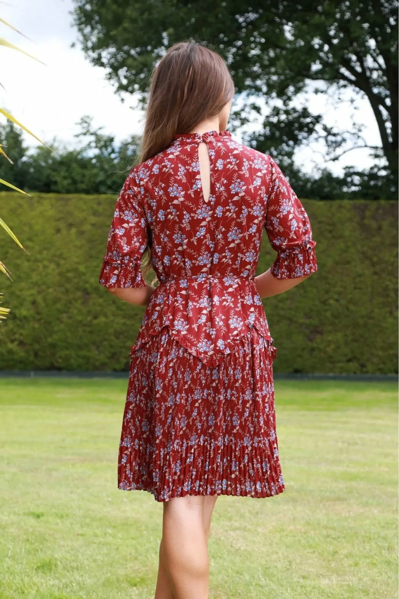 Double Second Red Floral Chiffon Pleat Detail Dress