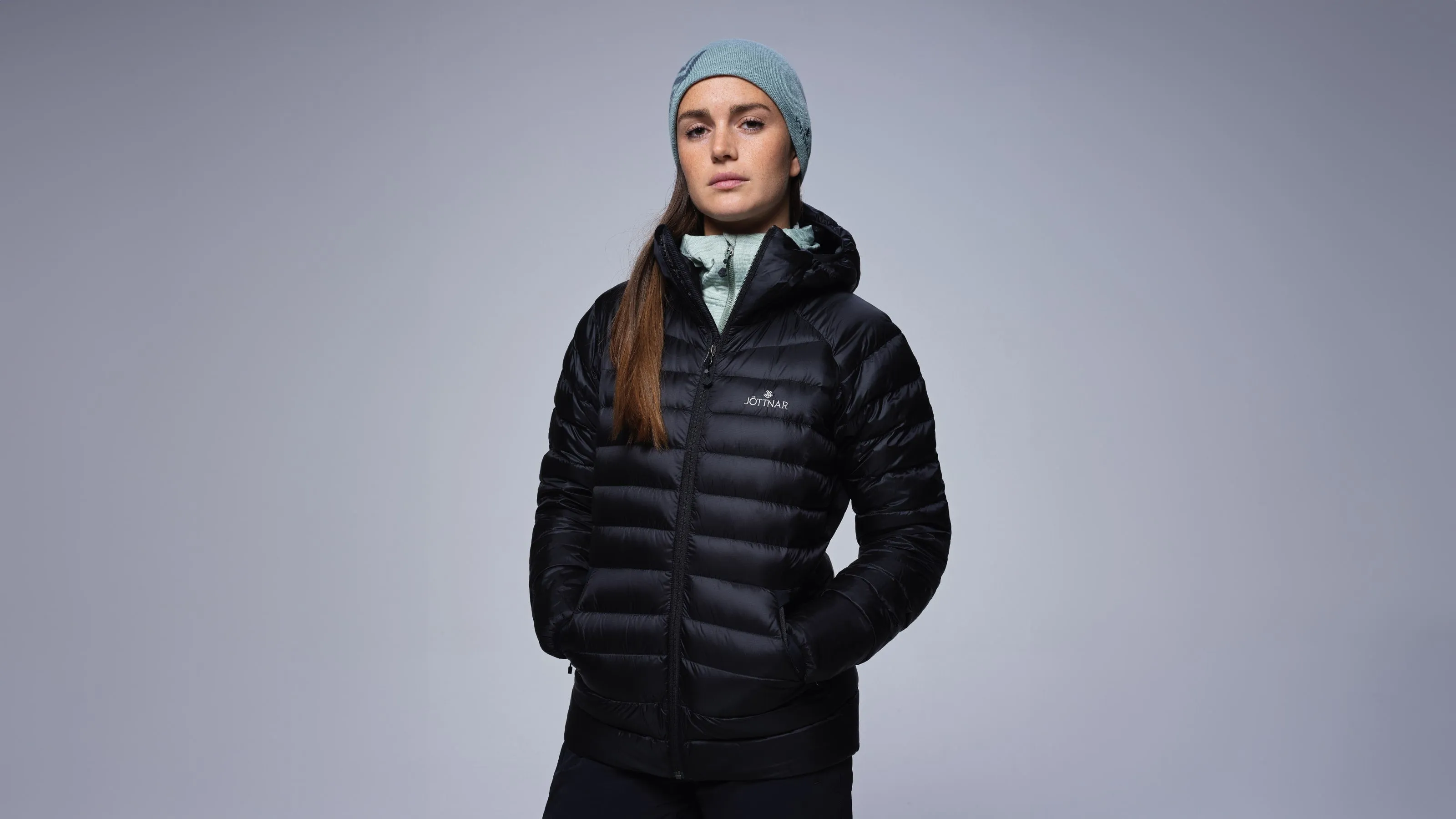 Fenrir Women's Lightweight Hooded Down Jacket