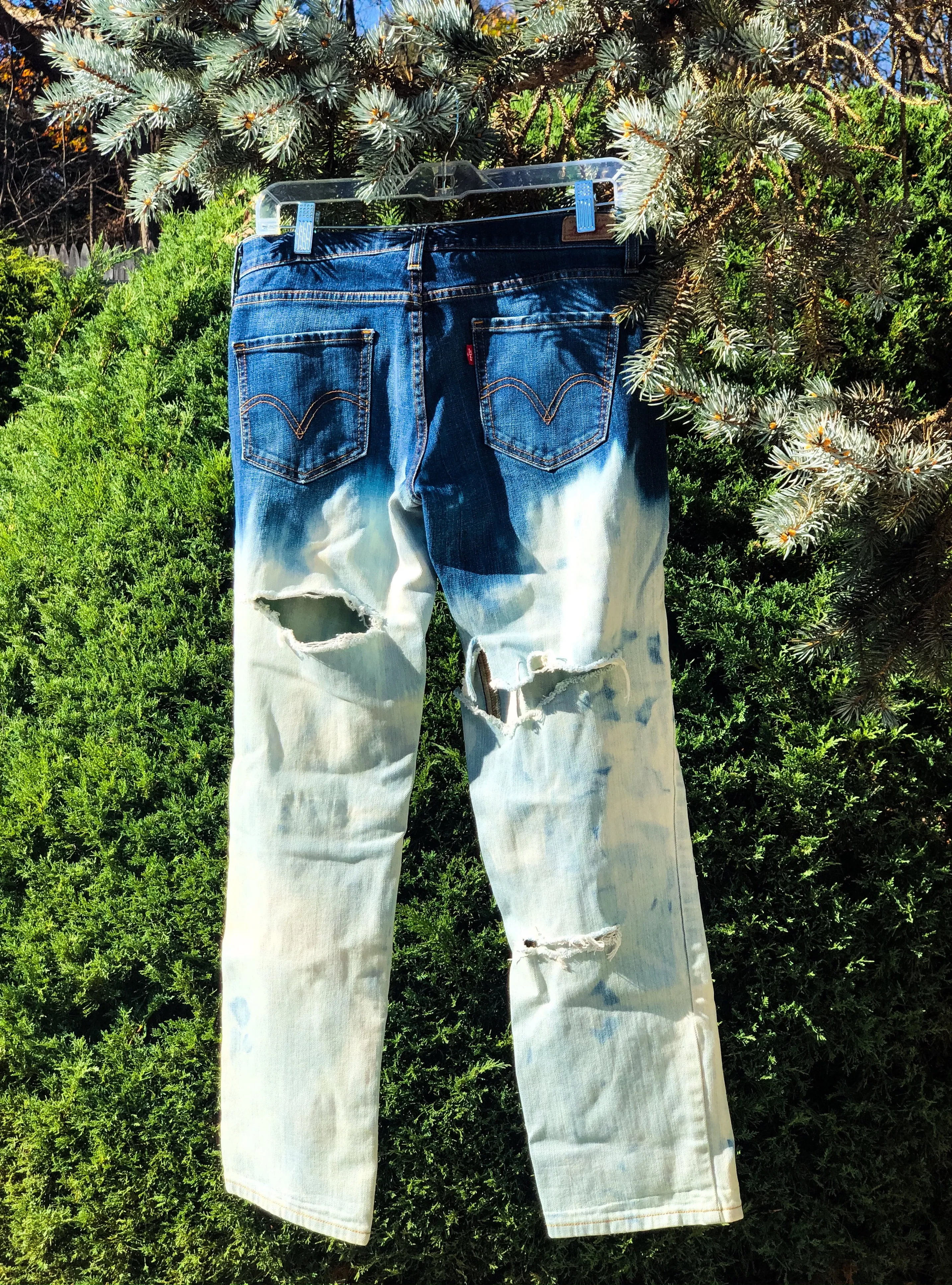 LEVIS Deconstructed Ombre Jeans