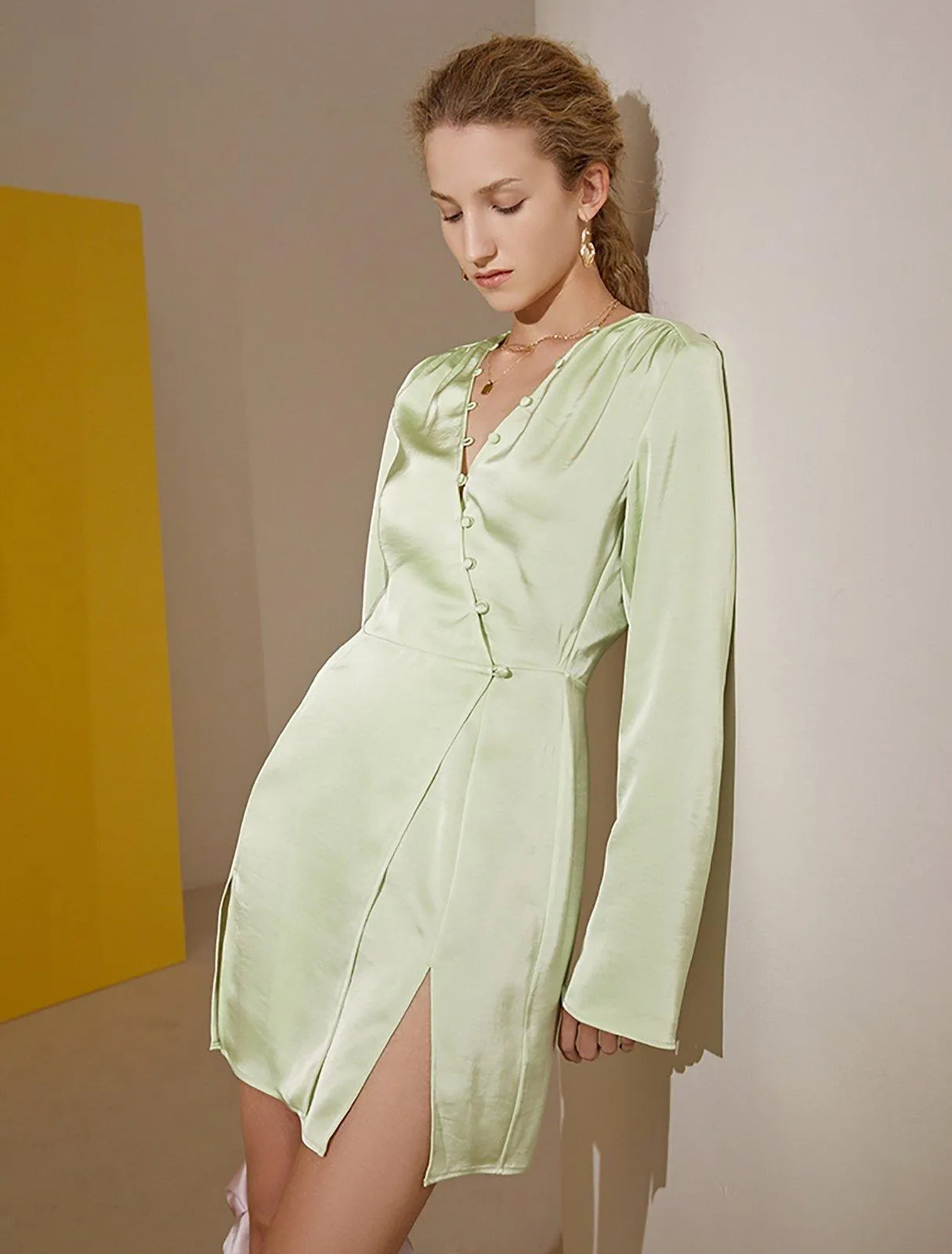 Light Green Long Sleeve Satin Cocktail Dress