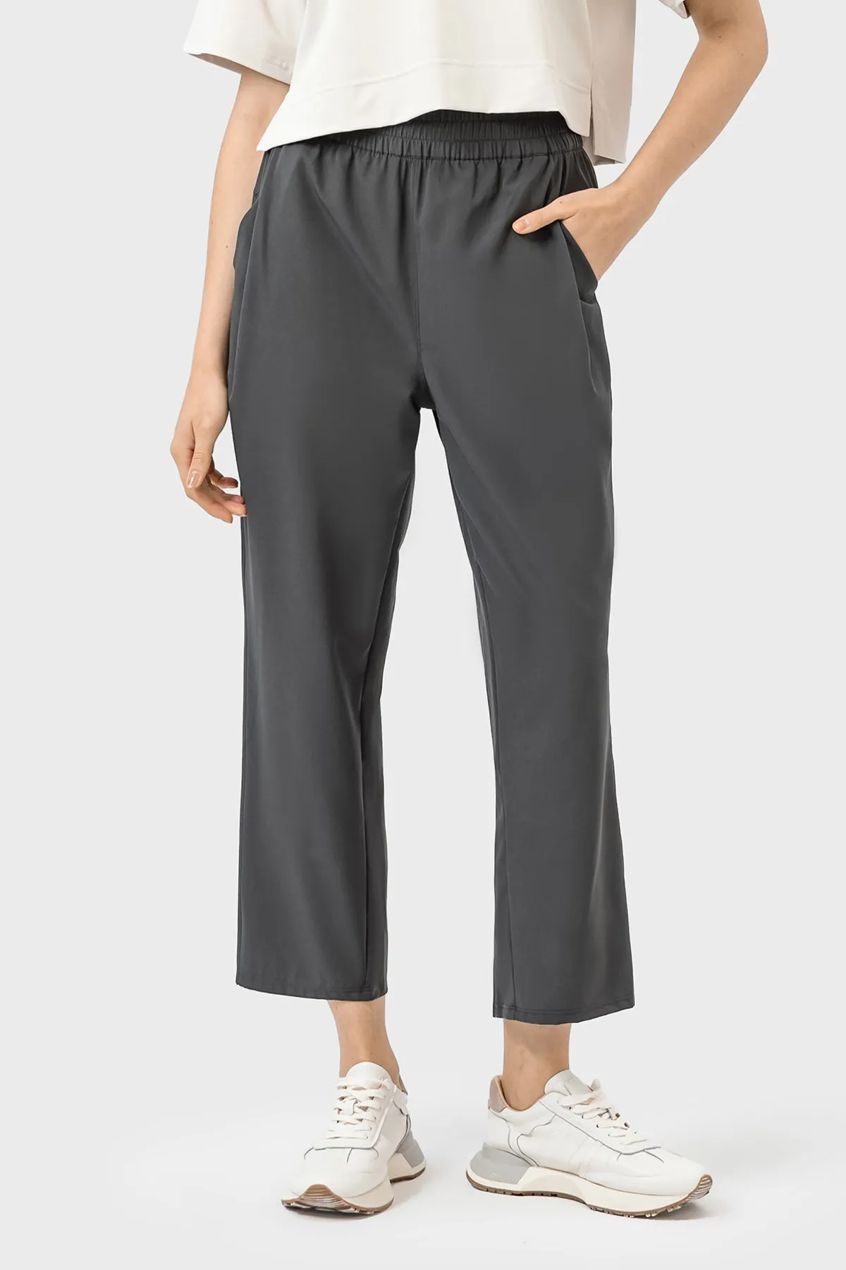 Loose Fit Quick-Dry Cropped Sports Pants