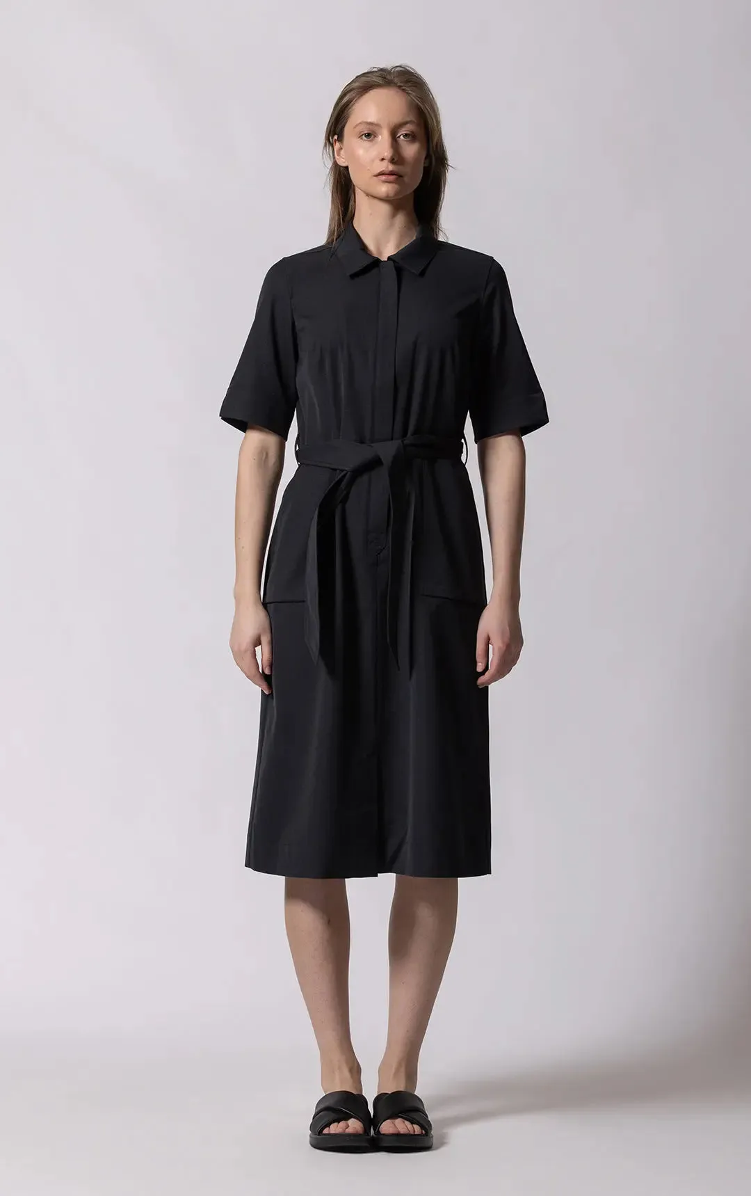 PERFORMANCE TWILL SHIRT DRESS