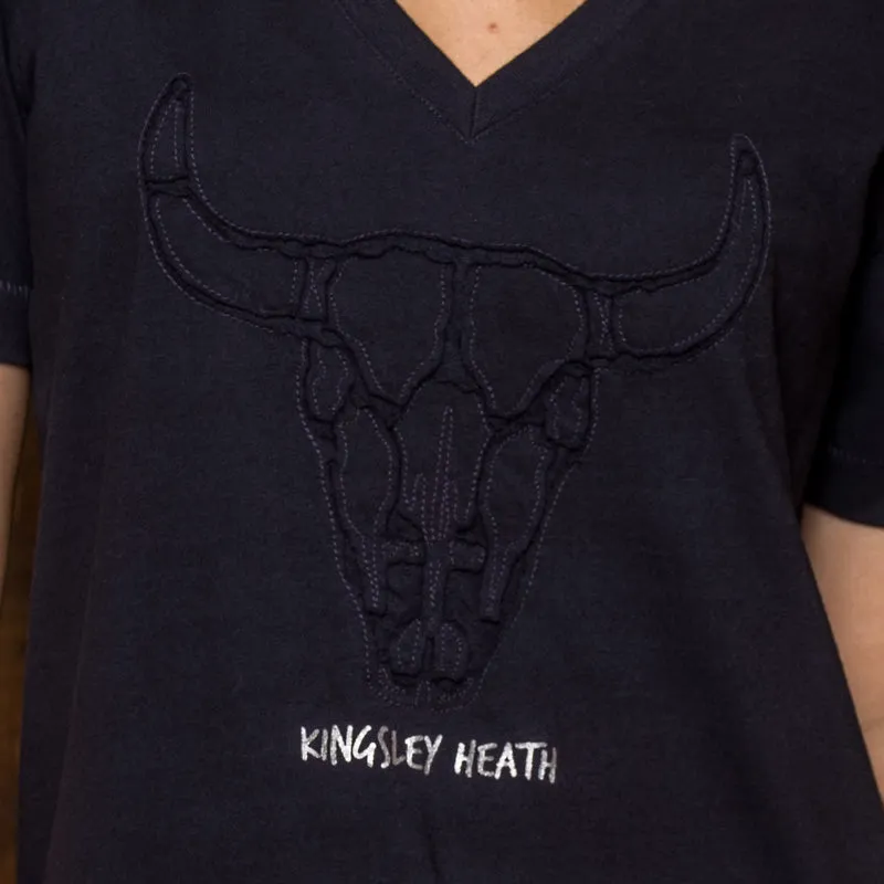 Tulle Applique Skull V-Neck Shabby Tee Midnight